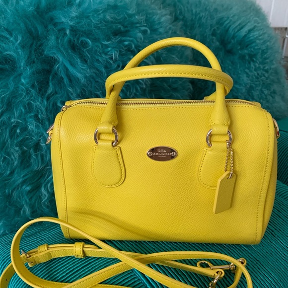 Small/Mini Coach bag- SOLD - Picture 2 of 6